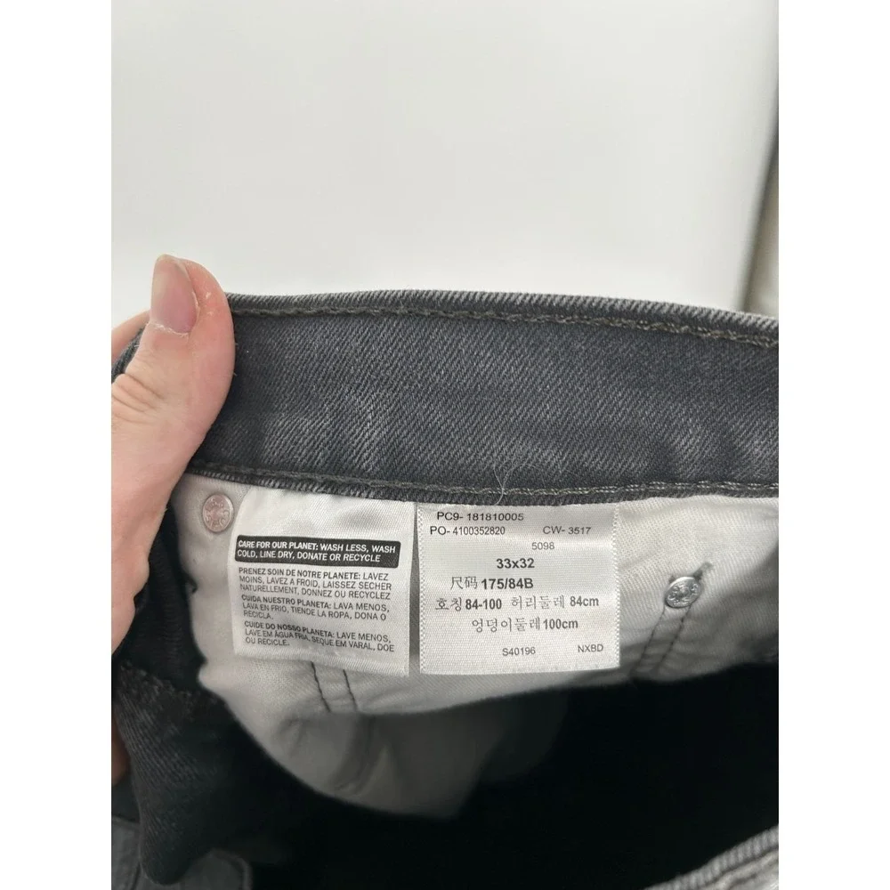 Levi's 541 Jeans Men's‎ 33x32 Black Denim Relaxed Fit Straight Leg Dark Wash